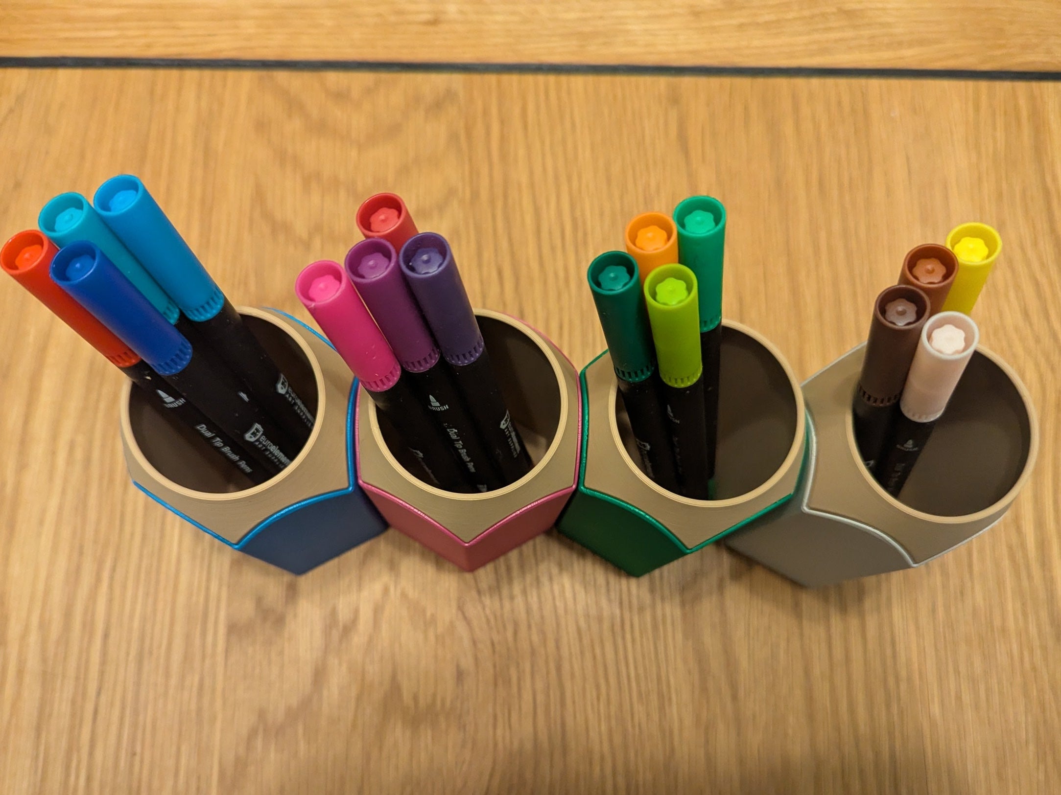 Pencil-Shaped Pencil Pot