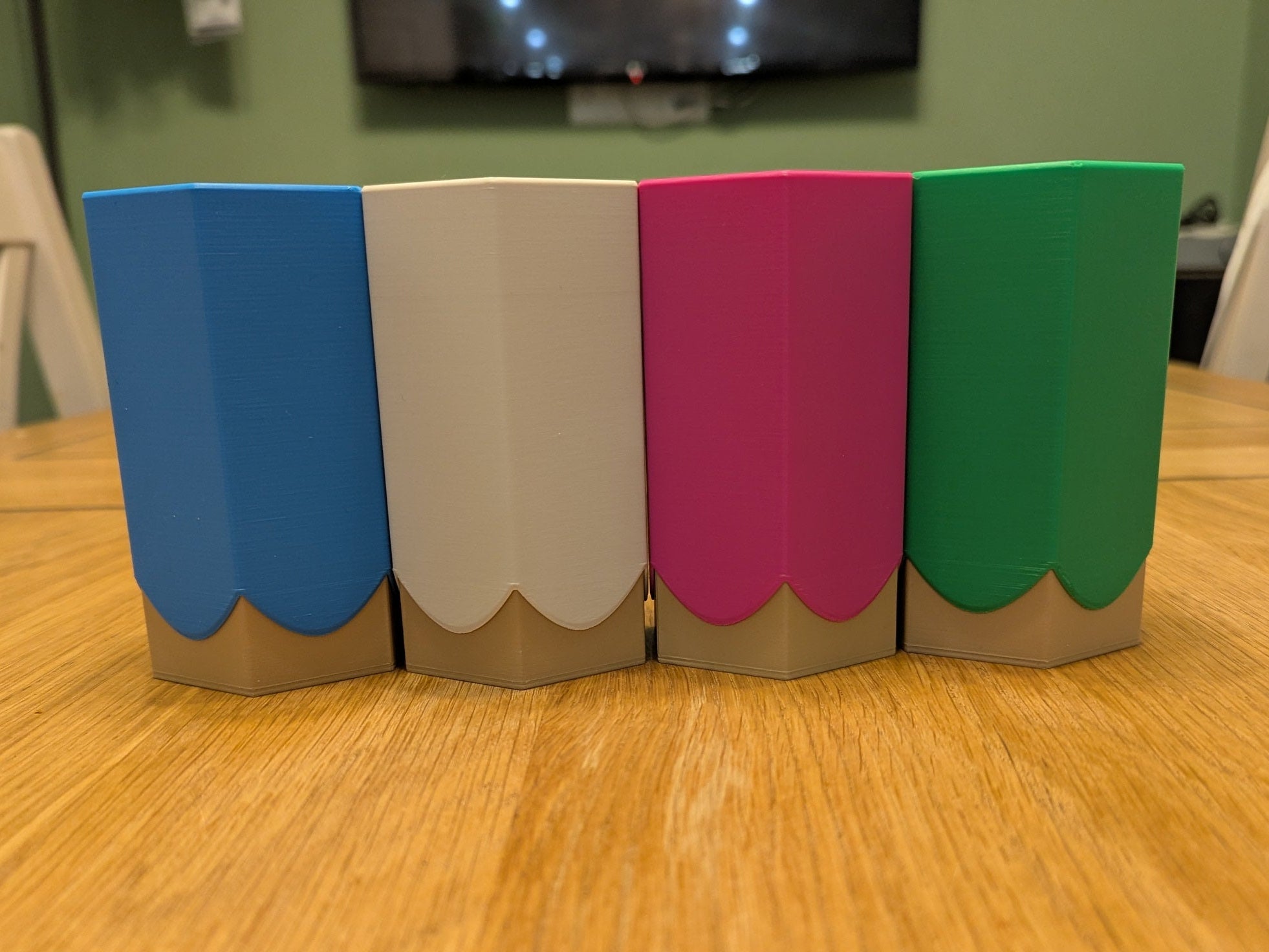 Pencil-Shaped Pencil Pot